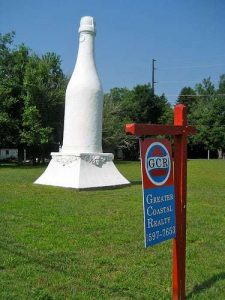 Giant Roadside Wine Bottle New Gretna NJ