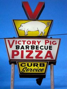 Victory Pig Pizza Wyoming PA Curb Service Barbecue