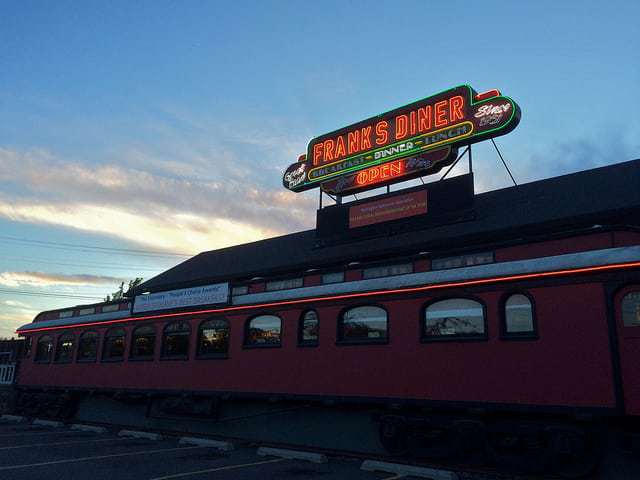 Frank’s Diner Spokane WA – An Authentic Railroad Car, For Realz